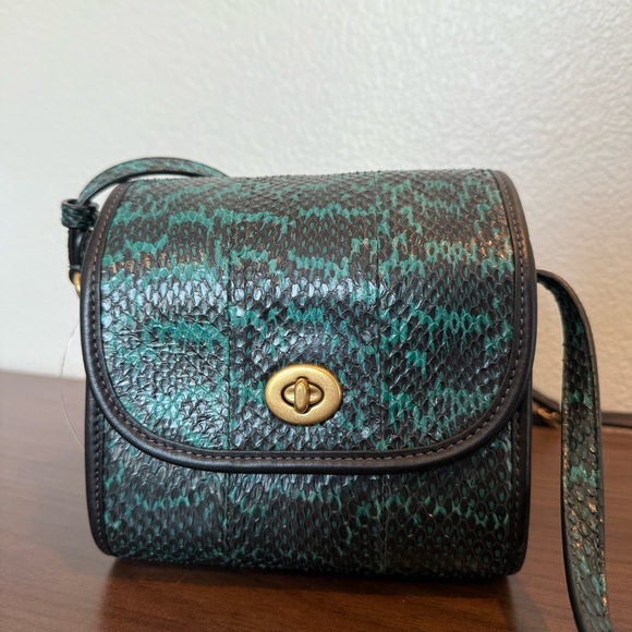 RARE Coach Green Snake Print Crossbody‎ Bag - Picture 1 of 6